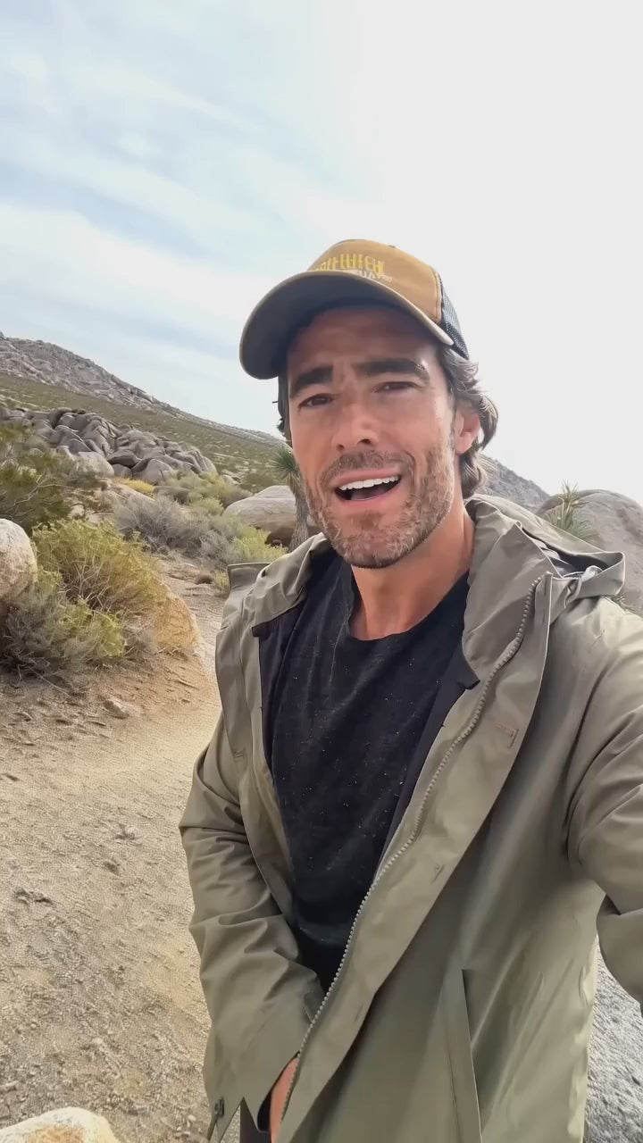 Packable Tripod Camp Stool video ad